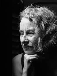 Retrato Anna Bella Geiger